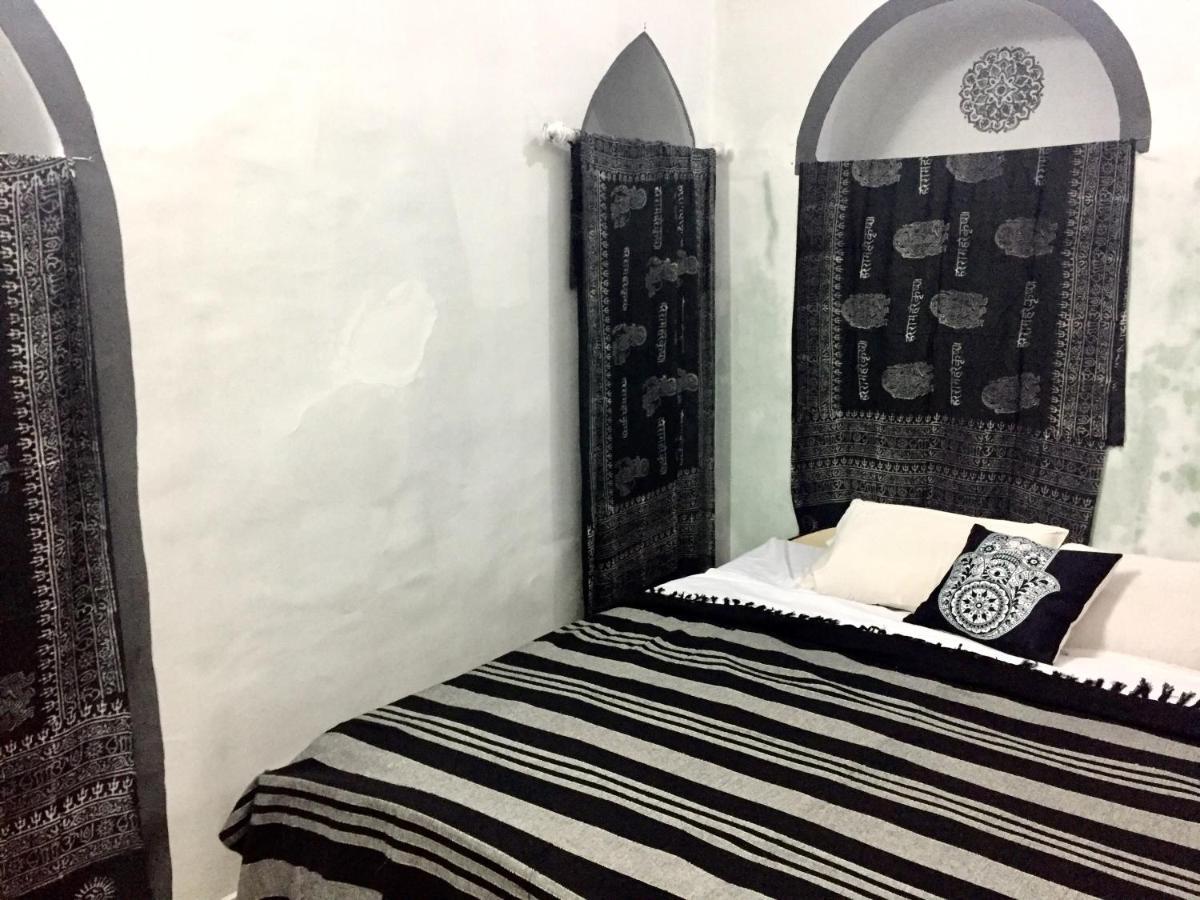 Mangla Guest House Βαρανάσι Εξωτερικό φωτογραφία